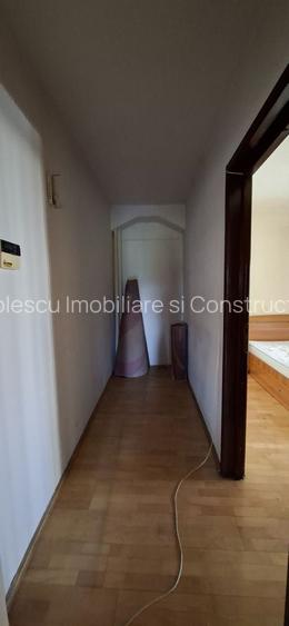 Apartament cu 3 camere - zona semicentrala - 15