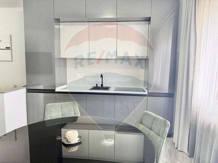 De închiriat apartament cu 3 camere , Zona Oncea - 15