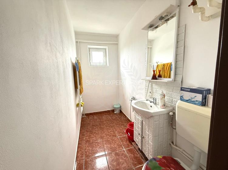 Apartament 2 camere, zona Vest Ploiești - 8