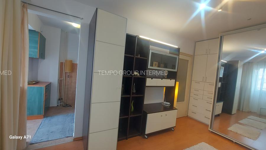 Panduri- garsoniera cocheta la cinci minute de metrou!! - 32