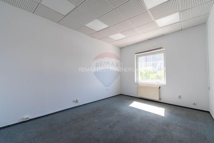 Casa cu 12 camere de vanzare in zona semicentrală! COMISION 0! - 21