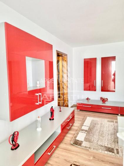 Apartament cu 2 camere semidecomandat in zona Buziasului - 2