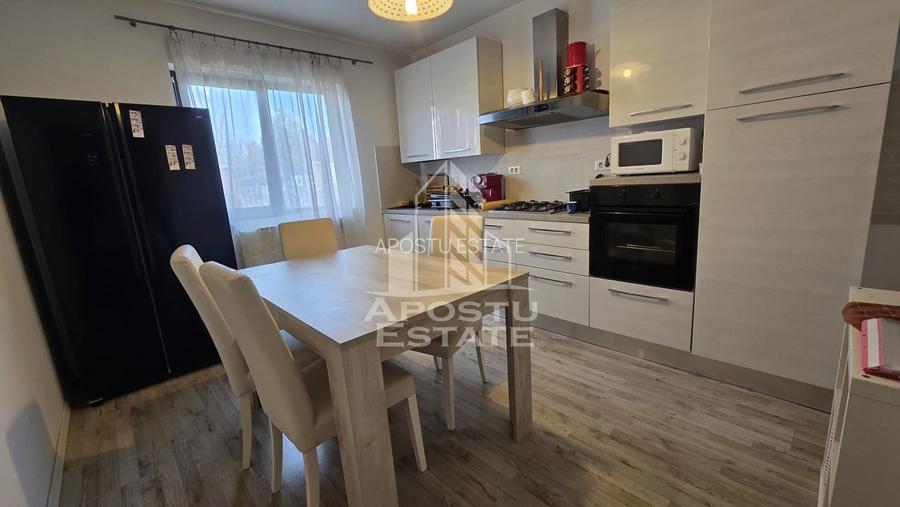 Casa individuala de vanzare, 4 camere, Sanmihaiu Roman, comision 0 - 19