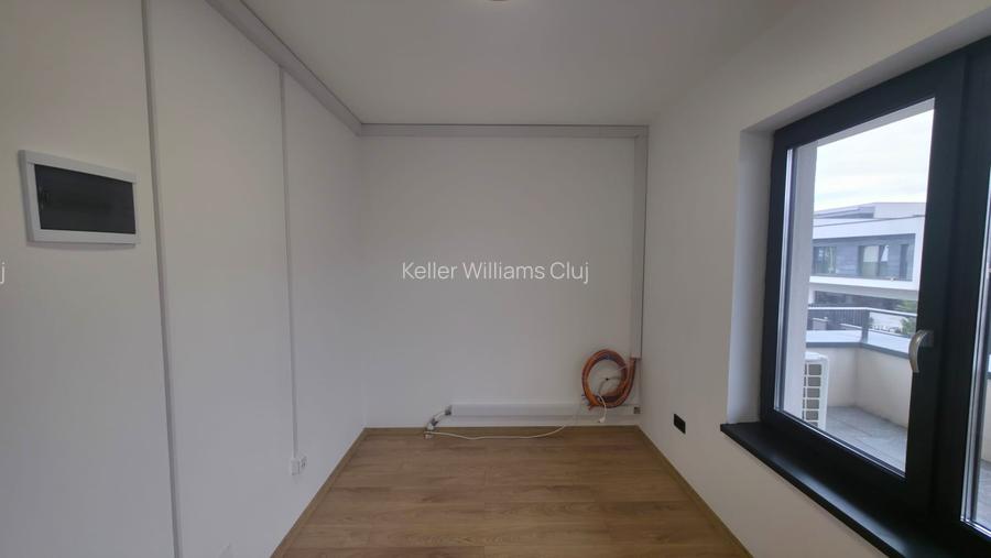 Spatiu Premium in Duplex pentru birou: 6 Camere, Infrastructura IT, Parcare - 13