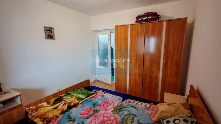 De vanzare apartament spatios cu 4 camere decomandate, zona gării - 16