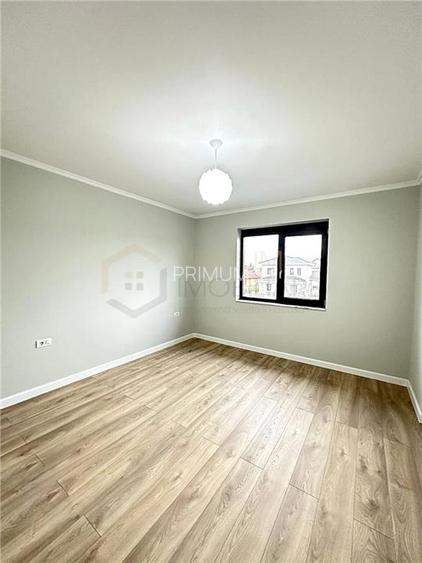 DUMBRAVITA - VILA DE LUX - 5 CAMERE - TEREN 1000 MP - GARAJ - POZITIE EXCELENTA - 5