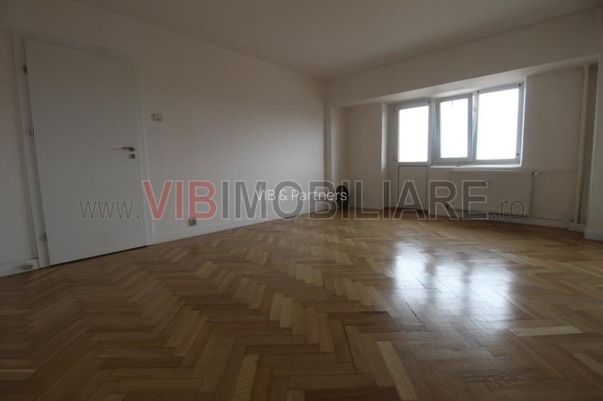 Piata Alba Iulia - Rond Alba Iulia - Banca Transilvania -studio renovat - 8