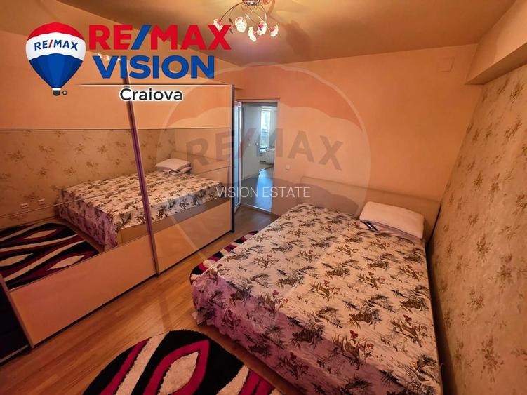 Apartament cu 4 camere de închiriat în zona Central - 4