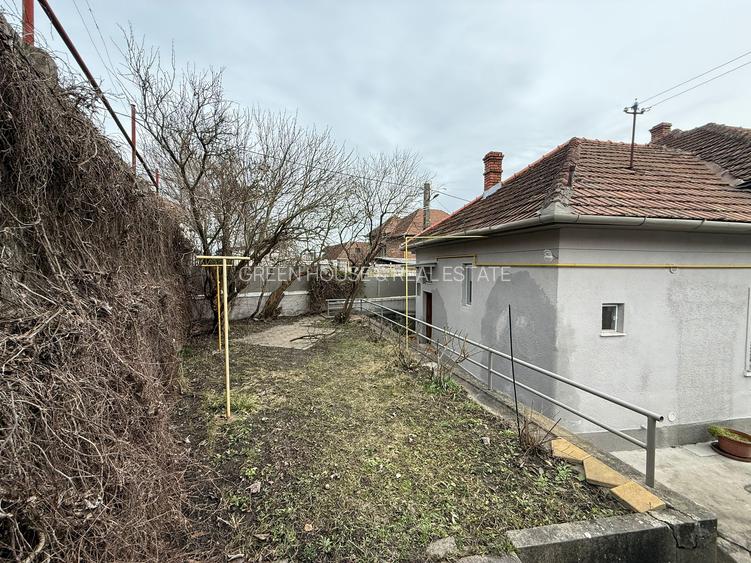 Casă spațioasă cu potențial de extindere, zona Judecatoriei - 19
