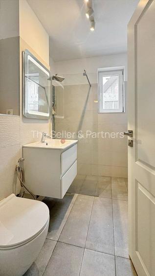 Structura Generoasa | Priveliste spre Vf. Tampa - 11