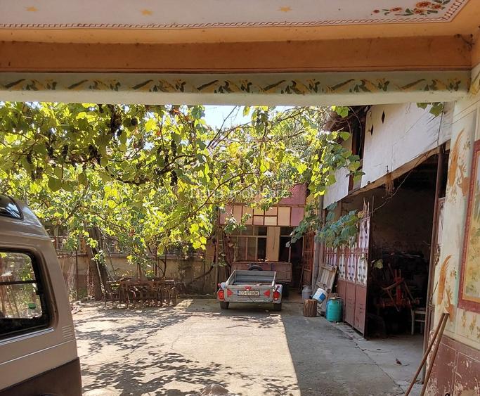 CASĂ IABLANIȚA  7 CAMERE \JUD. CS - 3