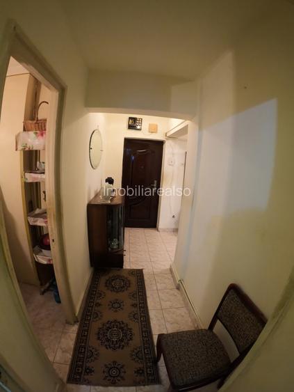 Apartament cu 3 camere la etajul 3/4 decomandat izolat termic - 5