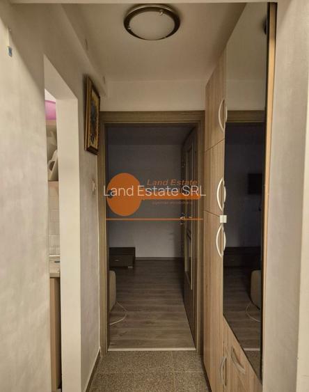 Apartament cu 2 camere la un minut distanta de metrou Râul Doamnei - 13