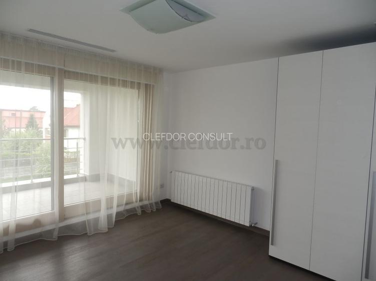 Vila de Lux in apropiere de British School - 6