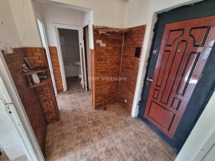 Apartament 2 camere decomandat Piata Nicolina - 6