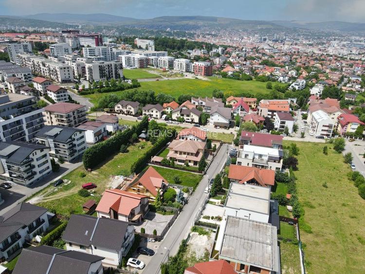 Vila superba, in stil mediteranean, strada privata - 6