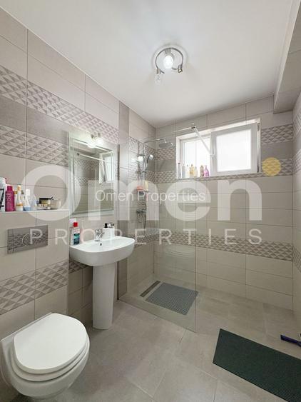 Apartament 3 camere, strada Victoriei - 9
