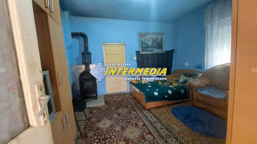 Casa curte si gradina la 15 km de Alba Iulia, Com. Berghin - 3