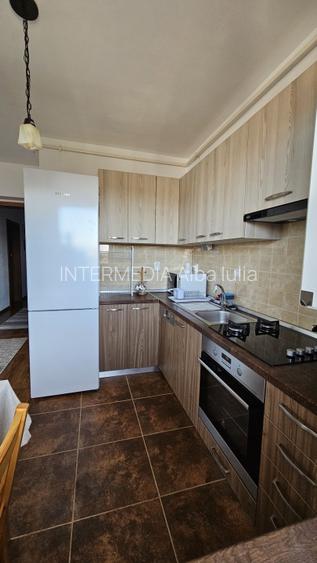 Apartament 3 camere Decomandat, Bloc Nou, Alba Iulia, Centru - 4