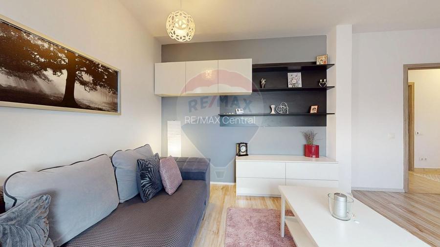 Apartament cu 2 camere de închiriat în zona Tractorul - 10