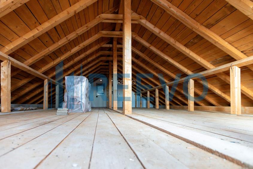 Vilă modernă în Cartierul CFR, cu mansardă și garaj - 20