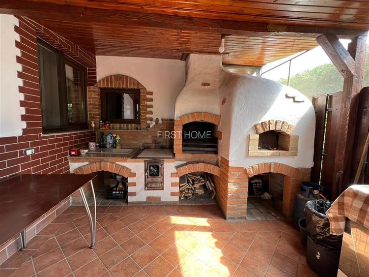 Vilă spectaculoasă la poalele Crângului Petresti - 7