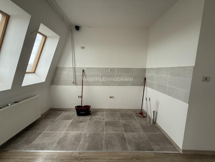 Apartament luminos, 3 camere, decomandat, 75 mp - Aradului - 4