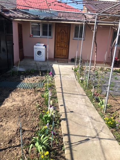 Garsoniera decomandata la casa - zona Coiciu - 1.500 ron/luna (Cod E2+E7) - 2