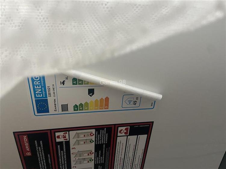 Apartament 2 camere , zona centrala Sala Polivalenta , et 3 8 , decomandat  , 60 - 5