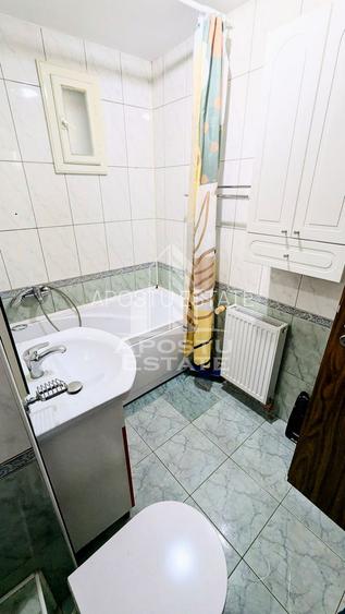 Apartament cu 3 camere de închiriat cu garaj,Zona Girocului, Timisoara - 12