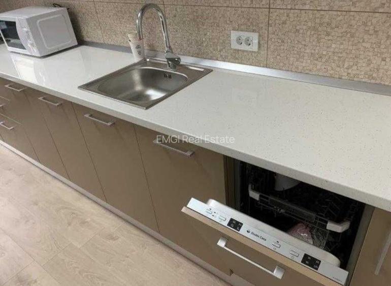 Apartament 2 camere Lux Exigent Plaza Parcare subterana inclusa - 6