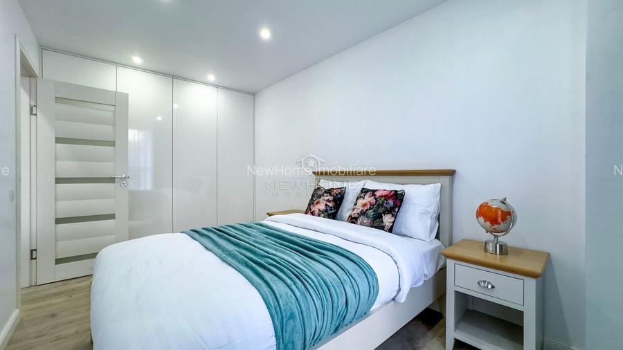 Apartament cu 3 camere de vânzare în zona Centrală - 11