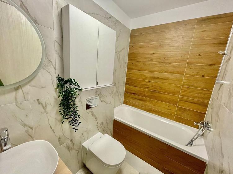 Apartament 3 camere Parcului 20/Parcare/Terasa 42 mp