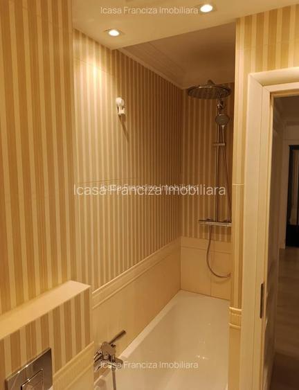 Oferim spre vânzare un apartament de lux aflat chiar în inima capitalei - 16