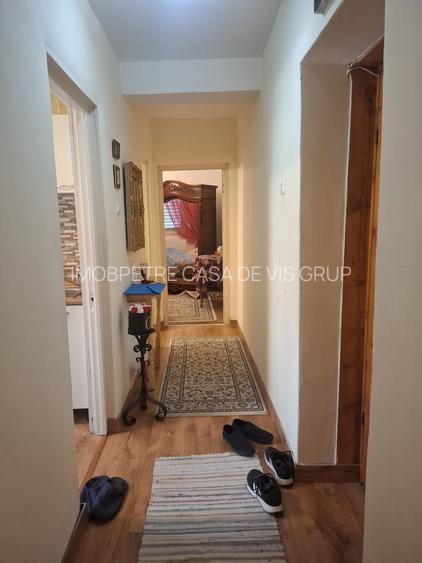 Fieni (Dambovita) Vand apartament renovat cu doua (2) camere - 2