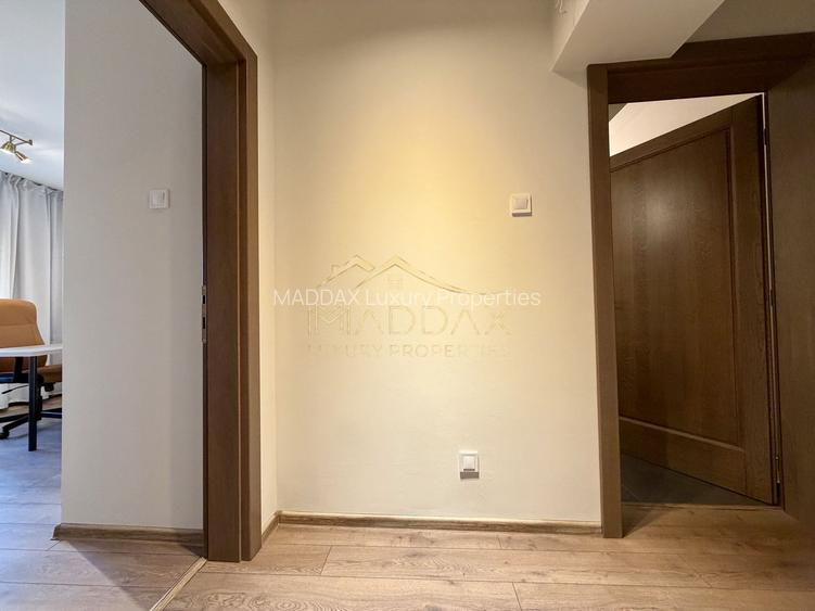 Apartament cu 4 camere *95mpc* // Bulevardul Unirii - 32