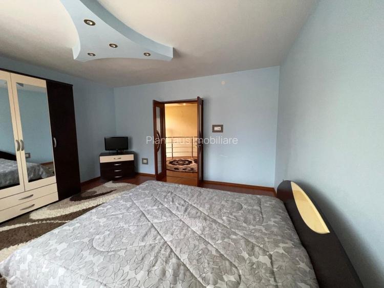 Casă Tăutii de Sus ,la drum principal pozitie excelentă ,462 mp teren - 9