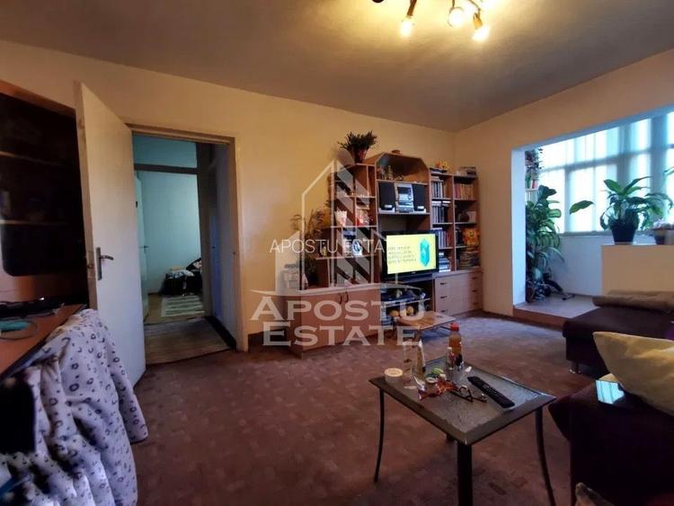 Apartament cu 3 camere de vanzare, 2 bai, zona Dambovita, Timisoara - 3