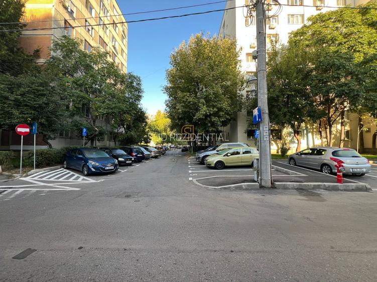 Apartament modern, Sos.Berceni, metrou Aparatorii Patriei, Sect.4 - 11