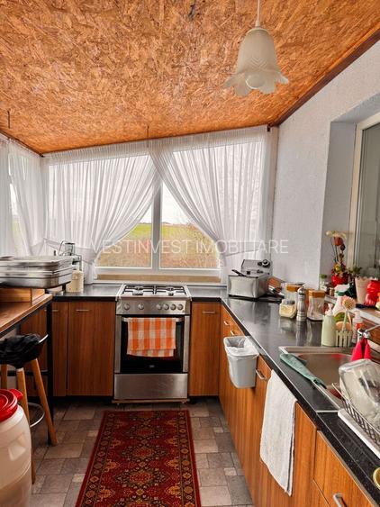 Vilă spațioasă cu 6 camere – Cartierul Viena, Oradea - 14