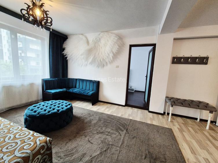 Spațiu comercial - zona Doraly - 8