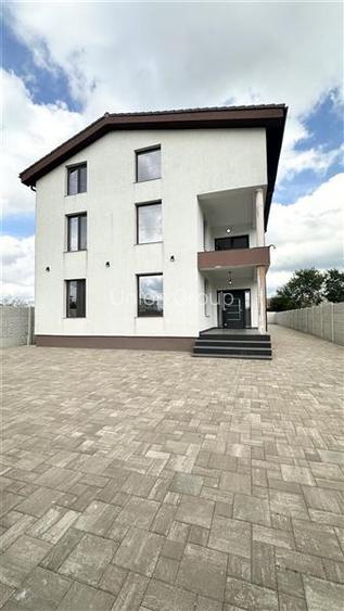 Transforma-ti Visul in Realitate - Pensiune la Cheie pe Litoral - 21