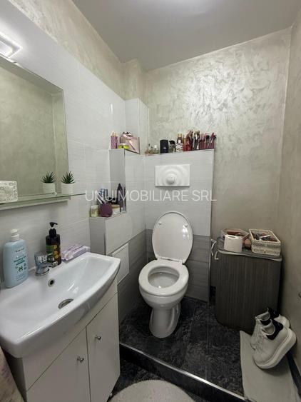 Apartament 3 camere complet renovat • Parter • Zona Comisia  Centrala - 17
