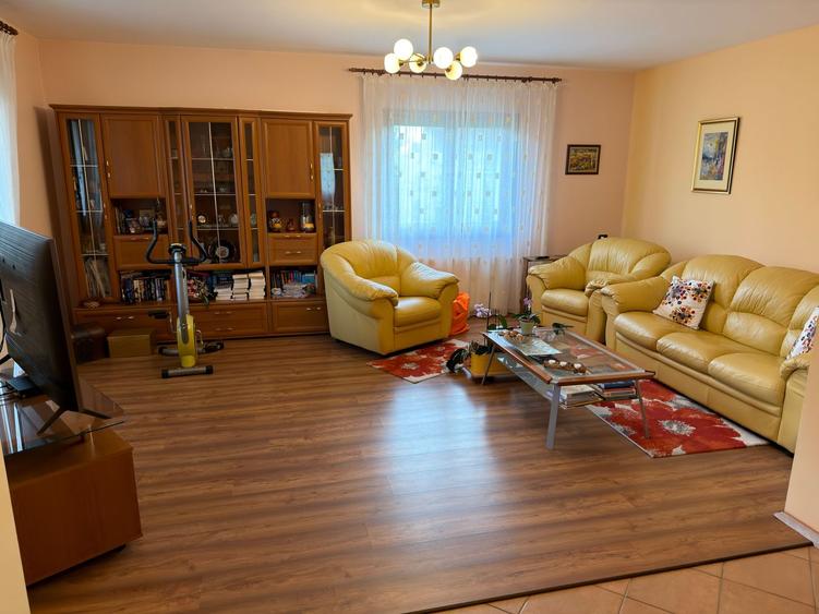 Comision 0! Casa individuală, 223mp utili, 1306mp teren, Săcălaz!