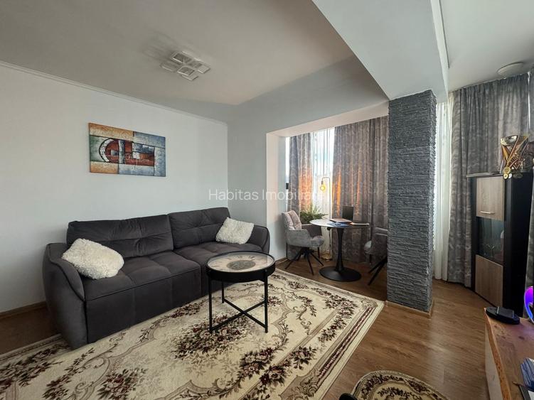 Apartament 3 camere, 70 mp cu parcare, et3, Str Florilor - Floresti - 3