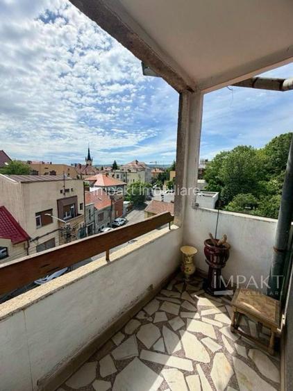 Apartament cu 3 camere de 100 mp utili in zona Semi-Centrala - 9