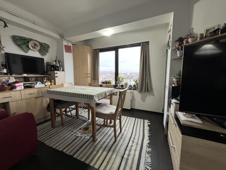 Apartament de 3 camere, 2 bai, 99 mp, parcare, zona Oncos/Spalatoria auto - 4