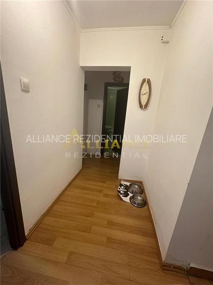 Apartament 3 camere || Strada Huedin || balcon inchis || aproape STB - 8