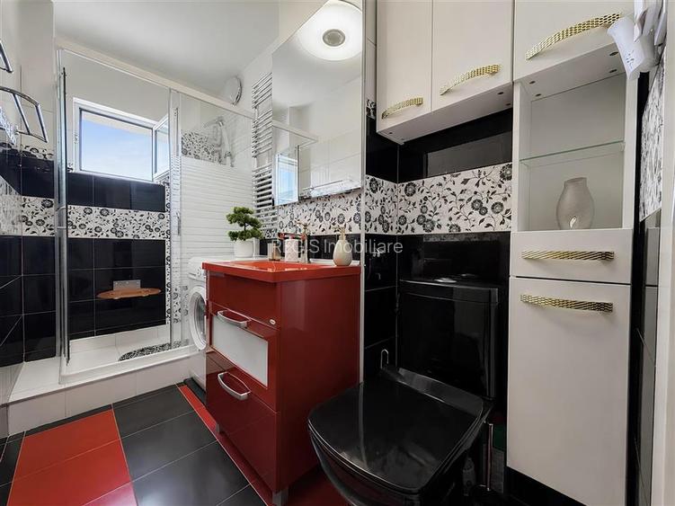Apartament renovat cu 2 camere si parcare zona Judetean - 9