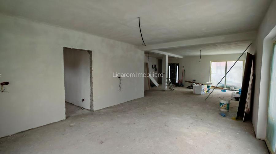 Vila LUX Parter+Etaj(stil mediteranean) in Stupini zona Plugarilor - 15